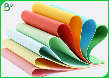 80GSM Red Color Green Color Uncoated Woodfree Paper For DIY Origami