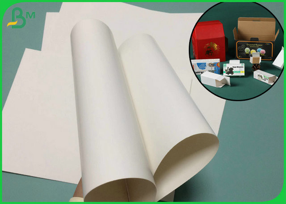 98% Whiteness 610 x 900MM 350Gr 400Gr Card Board C1 For Packages Box Making