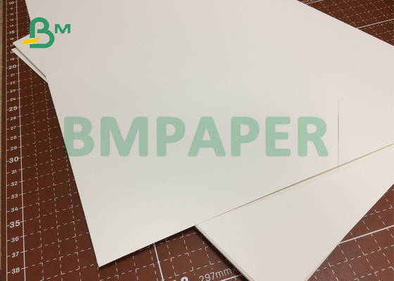 250gsm 300gsm 350gsm One Side Coated Varnishable Cardbord For Printing Packaging Boxes