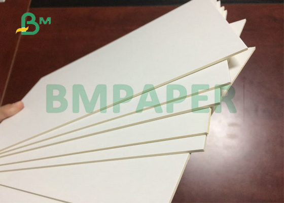 700 x 1000mm 500micron 600micron White GC1 HB Stiff Board For Gift Box