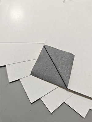 310g Durable Eco Friendly Black Core Glossy Surface Gaming Paper 660x960mm