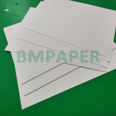 200gsm 250gsm White Kraft Paper For Shopping Bags Tear Resistant 72 x 102cm