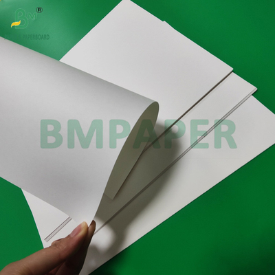 200gsm 250gsm White Kraft Paper For Shopping Bags Tear Resistant 72 x 102cm