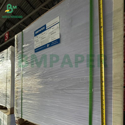 300gsm 350gsm White Uncoated Paperboard For Hangtag High Smoothness 70 x 100cm