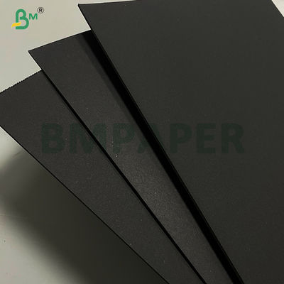 300gsm Smooth Deep Pure Black Black Cardboard Sheets For Box Packing 70 * 100cm