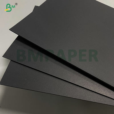 300gsm Smooth Deep Pure Black Black Cardboard Sheets For Box Packing 70 * 100cm