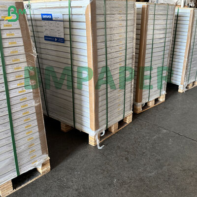 38 - 90gsm White Glassine Paper For Food Packaging Grease & Oil Resistance