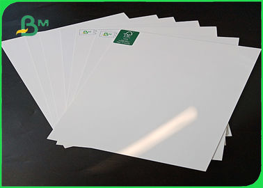 Great Stiffness Jumbo Paper Roll , One Side Coated Duplex Board Recycle Material