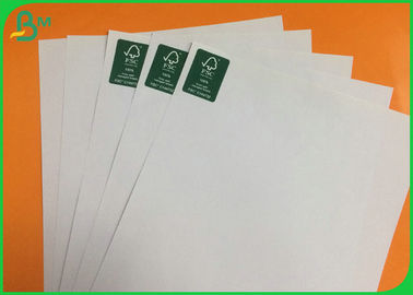 Natural Pulp Uncoated Woodfree Paper Good Absorbing Effect For Printing / Writing