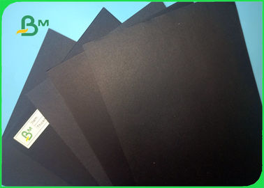 100% Wood Pulp Grey Cardboard Sheets Good Folding Resistance 1.5-2.0mm Black Book Binding Board For Bags