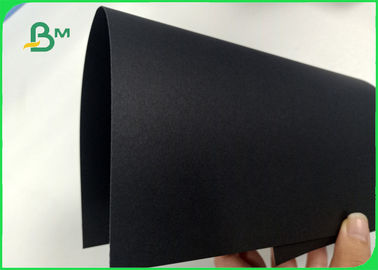 Recycle Pulp 300 - 400gsm Good Pull Stiffness Black Hard Paperboard For Desk Calendar