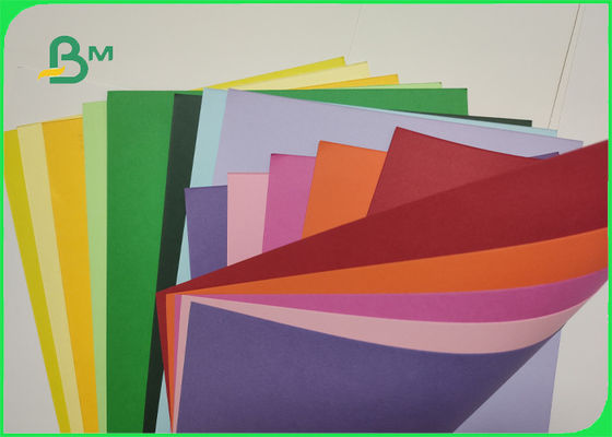 70g 80g 787mm Color Woodfree Paper For Stationer Good Printing