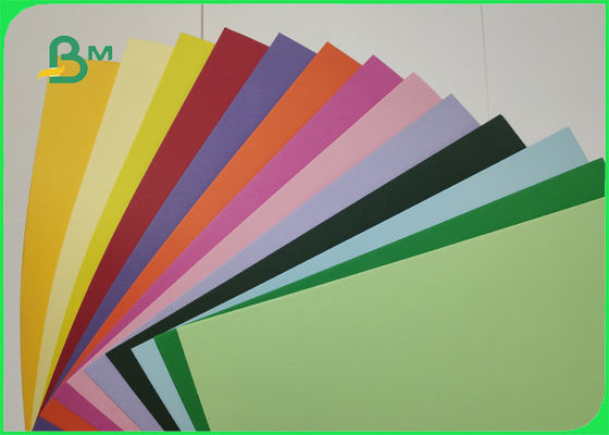 70g 80g 787mm Color Woodfree Paper For Stationer Good Printing