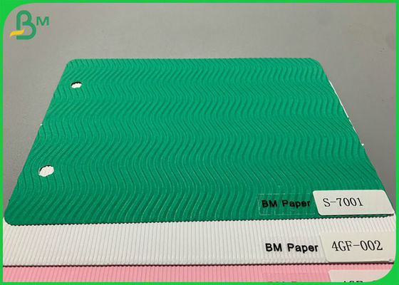 Gift Wrapping Colored Corrugated Board 150g 2ply Paper Sheet For Handwork