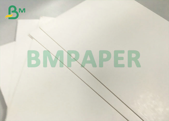 High Thickness 1mm 1.2mm 70 x 100cm Two Side White FBB Board For Advertising Board